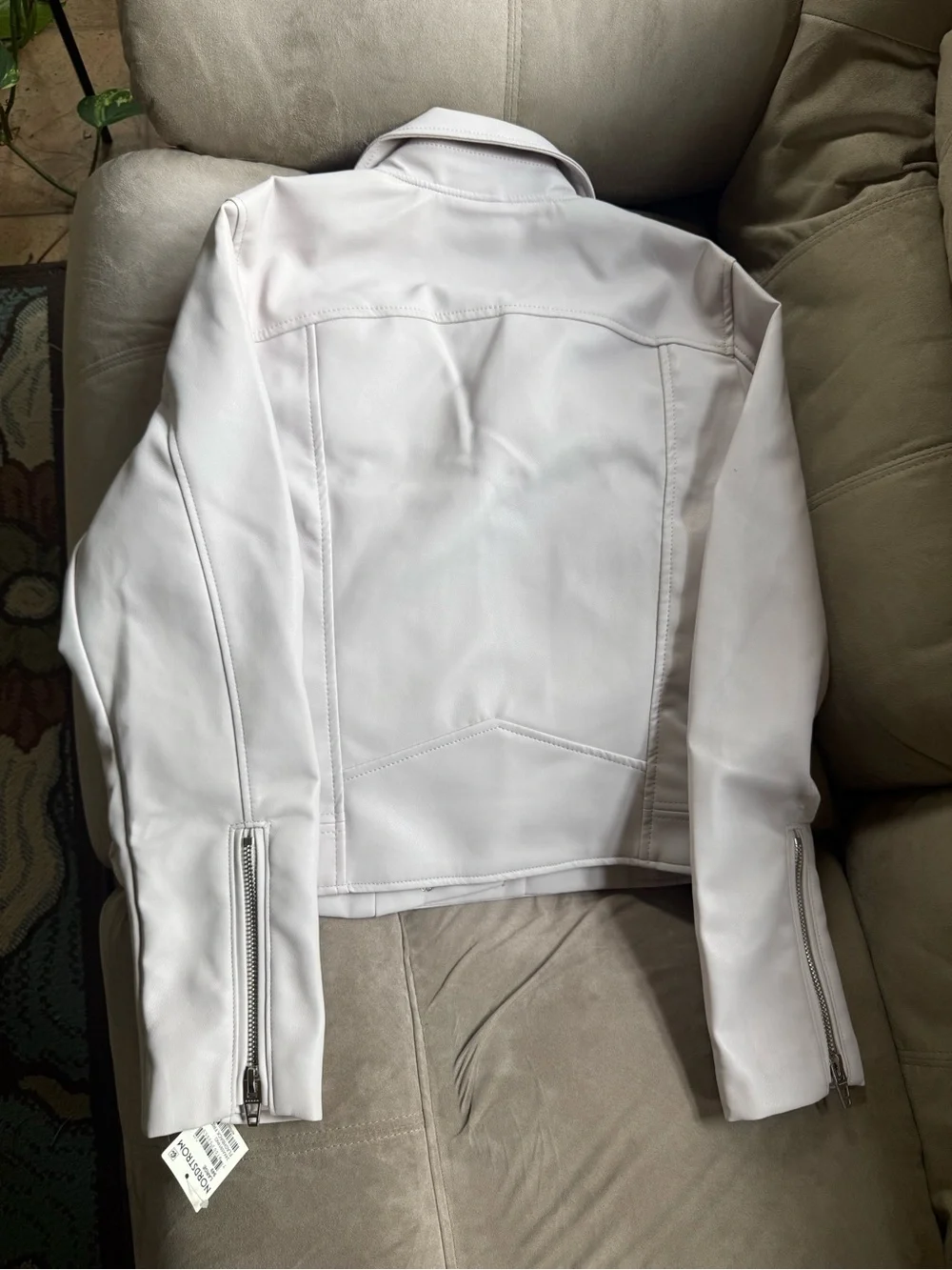 Blank NYC Light Grey Faux Leather Moto Jacket - Picture 2 of 3